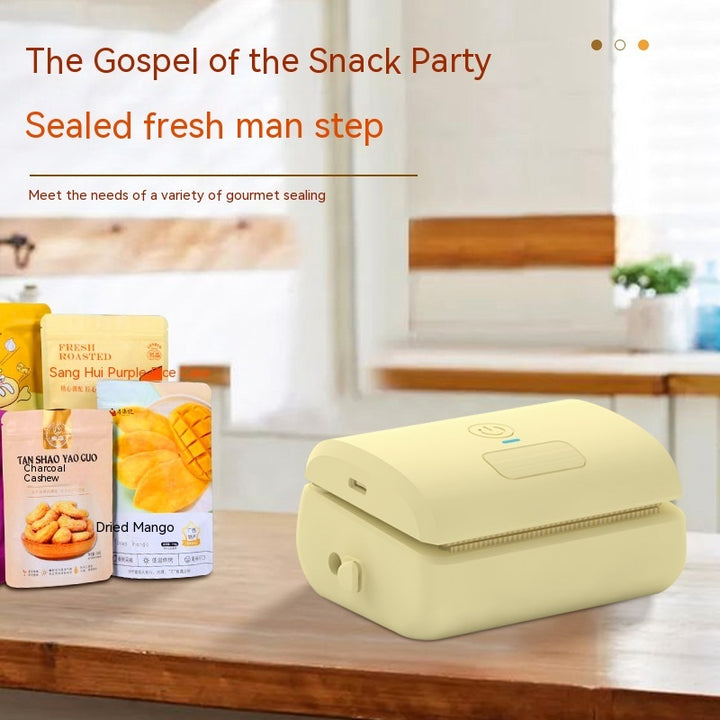 Vacuum sealing device